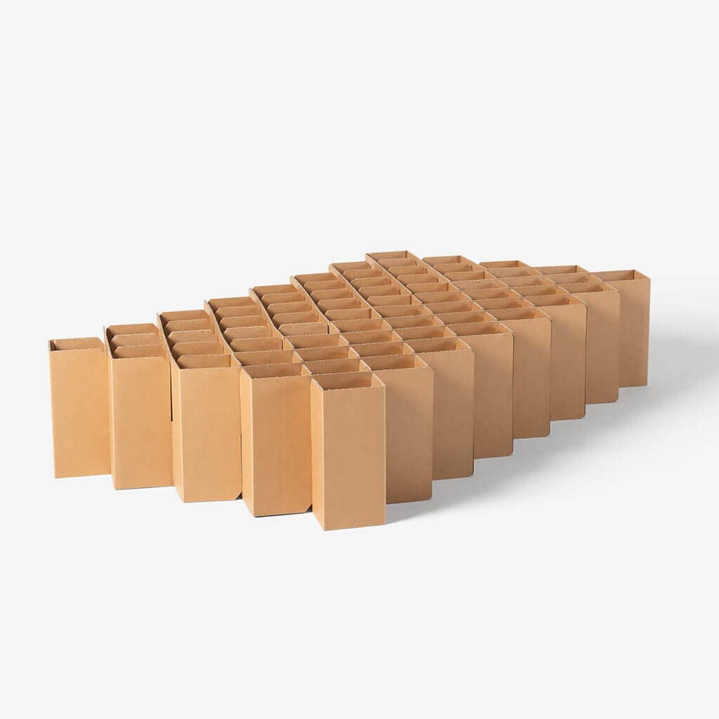 ROOM IN A BOX Bett 2.0 M/Salbei: Klappbett aus Wellpappe 120 140 x 200 cm und Zwischengrößen. Auch als Gästebett. Lattenrost Nicht nötig.