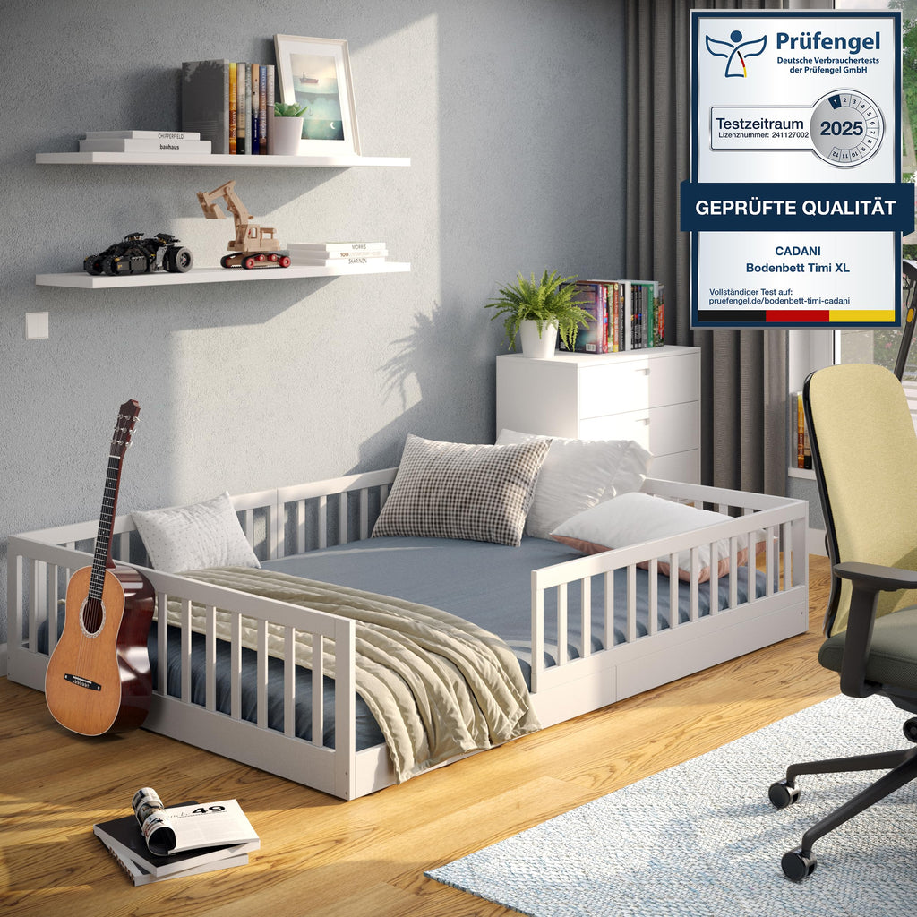 CADANI Timi Kinderbett 120x200 cm Bodenbett, Rausfallschutz abnehmbar, bis 200 kg belastbar, Roll-Lattenrost, Montessori Kiefer Massivholz Bett, 3 Aufbauvarianten, Umbaubar, Weiß